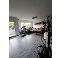 Freundliche, renovierte 3-Zimmer EG-Wohnung mit Balkon in Wesel