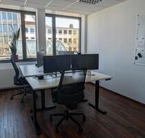 Vollausgestattete Büroräume im Essener Kennedytower - All-in-Miete