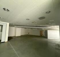 Ladenflächen in 1-A-Lage - 4.360,00&nbsp;EUR Kaltmiete, ca.&nbsp; 436,00&nbsp;m&sup2; in Brandenburg an der Havel (PLZ: 14776) Bahnhofsvorstadt