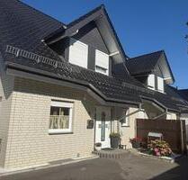 Doppelhaushälfte in Bielefeld-Dalbke Gesamtnutzfläche 240m²