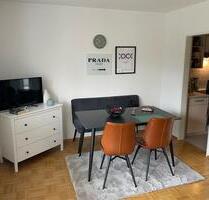 1,5 Zimmer Wohnung Regensburg West EBK, Westbalkon, Bad Neu