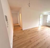 PROVISIONSFREI SANIERTE 3,5 Zimmer Wohnung in Top-Lage Esslingen - Esslingen am Neckar Oberesslingen
