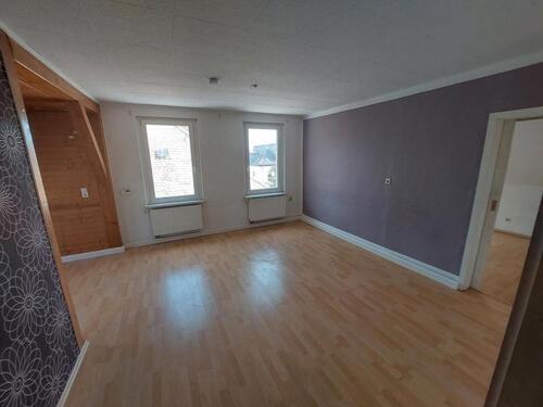 Foto - 2-Raumwohnung DG - 470,00&nbsp;EUR Kaltmiete, ca.&nbsp; 50,00&nbsp;m&sup2;