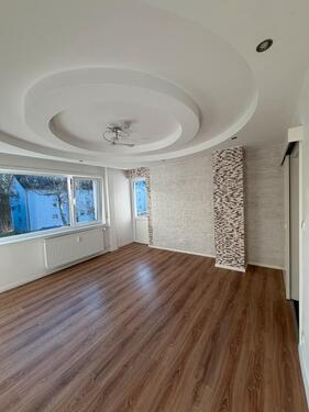 Foto - Moderne 3-Zimmer-Wohnung mit Balkon in Calw-Heumaden