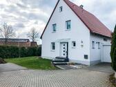 Foto - Von privat: Freistehendes Einfamilienhaus