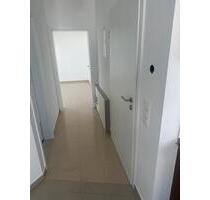 2. Zimmer Wohnung DG in Gießen Wieseck Sofort Frei