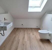 Wohnen mit Weite und Licht – 110 m² Dachgeschoss, 2 Balkone & Nat - Welschbillig