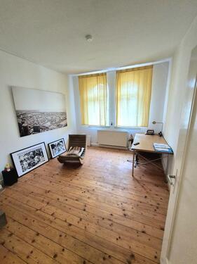 Foto - Top Lage - Vorderer Westen 2 Zimmerwohnung Altbauwohnung