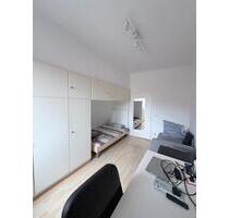 Voll möblierte 1- Zimmer Wohnung in der Nähe vom Dom ab 15.04 - Regensburg Kumpfmühl