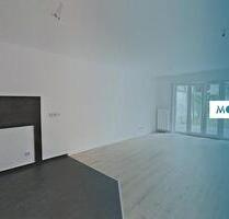 ** Renovierte 2-Zimmer-Erdgeschosswohnung mit 2 TERRASSEN in Stötteritz ** - Leipzig Südost