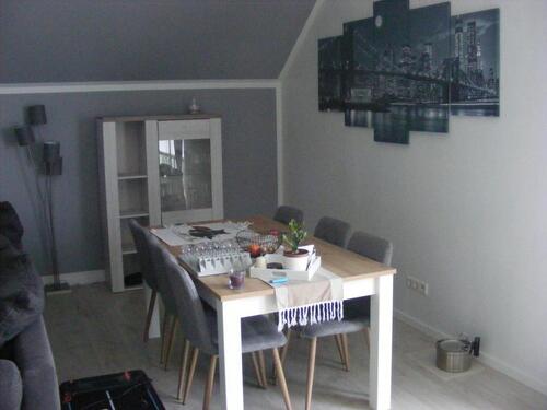 Foto - 3 Zimmer Dachgeschoßwohnung zur Miete in Hargesheim