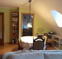 Ruhig gelegene, hell und geräumige Dachgeschosswohnung - Wutha-Farnroda