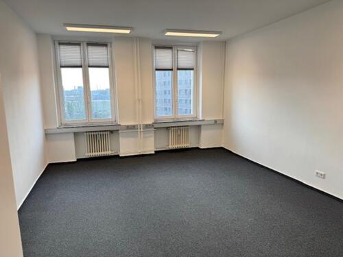 Foto - Helles, renoviertes Büro (109 m², 3 Räume) in ruhiger Lage