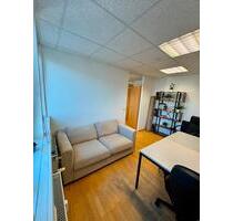 Zentrales Büro mit Lagerfläche, 247 Zugang & Kaffee-Flat - Saarbrücken Eschberg