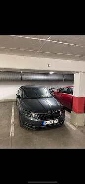 Foto - Tiefgaragenstellplatz in Giesing zu vermieten – 100 € Monat