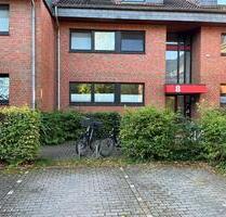 Helle 2-Zimmer Wohnung mit Gartenmitbenutzung in Bloherfelde - Oldenburg