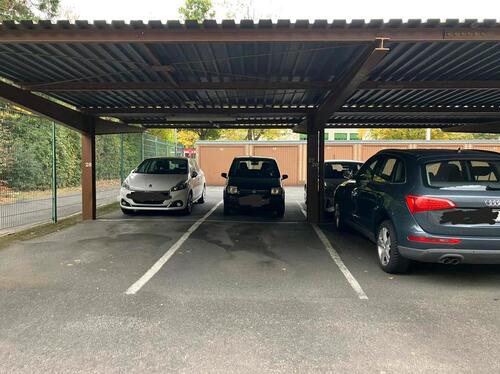 Foto - CarportStellplatz nahe Uniklinik Würzburg zu vermieten