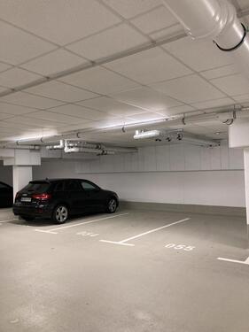 Foto - Pendlerparkplatz Stellpatz beim Augsburger HBF zu vermiten
