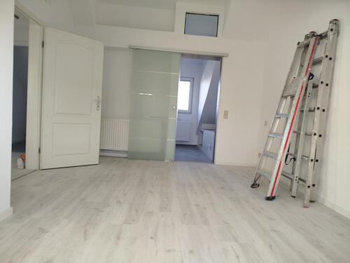 Foto - Lichtdurchflutete Dachgeschoss Wohnung