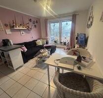 Teilmöblierte 2-Zimmer-Wohnung mit Balkon und Einbauküche! Top! - Essen Stadtbezirk IV