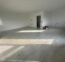 Kernsanierte Wohnung 90qm, Terrasse 40qm - Saarbrücken Bübingen