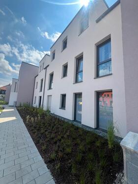 Foto - Wunderschöne Neubau 2-ZKB Whg. für ab Sofort! Zu haben