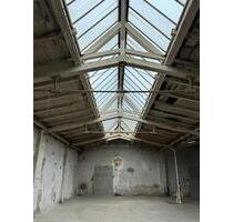 Vielseitiger Gewerberaum: 343,66 qm Halle in Zossen