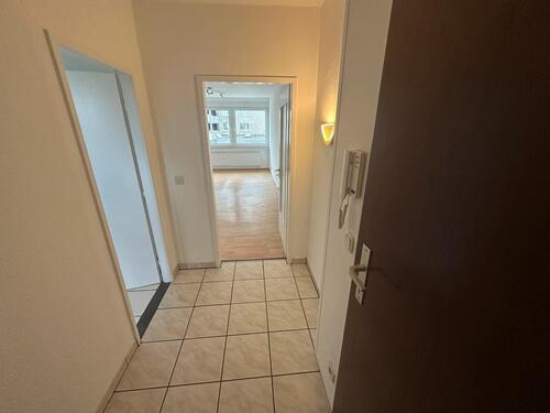 Foto - 3-Zimmer-Wohnung von Privat,, zentrale Lage, bezugsfertig