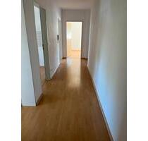 4 Zimmerwohnung - 1.280,00&nbsp;EUR Kaltmiete, ca.&nbsp; 91,15&nbsp;m&sup2; in Regensburg (PLZ: 93049) Das Dörnberg