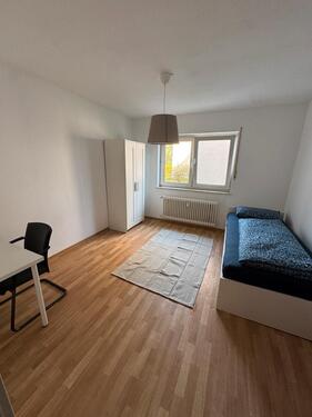 Foto - Nur für Studenten!!Möblierte 5 Zimmer Wohnung zu vermieten als WG