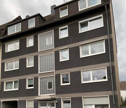 Foto - Helle, kernsanierte 3,5-Zimmer-Wohnung mit Balkon in ruhiger Lage