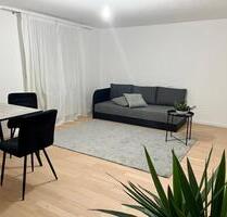 Gepflegte möblierte 2-Zimmer-Wohnung mit Terrasse in Stuttgart-No