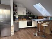 Foto - Helle, vollmöblierte DG-Wohnung in zentraler, ruhiger Lage von WI