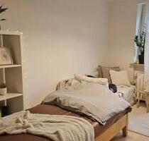 Großes, voll möbliertes Zimmer in WG in Martinsried - Planegg Großes, voll möbliertes Zimmer in WG in Martinsried - Planegg