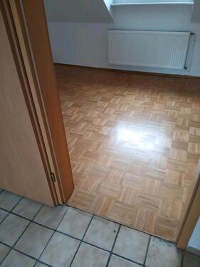 Foto - DG Wohnung zu vermieten 5. OG von Privat nur Berufstätige Person