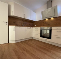 Modernisierte 2-Zimmer-Wohnung mit Balkon - Stuttgart Bad Cannstatt