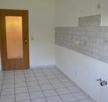 Helle Kellerwohnung 3 Zimmer, Küche u. Bad in 84069 Schierling