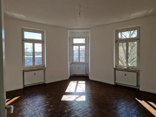 Foto - Neu renovierte 4 Zimmer-Wohnung in der Schwabacher Straße!