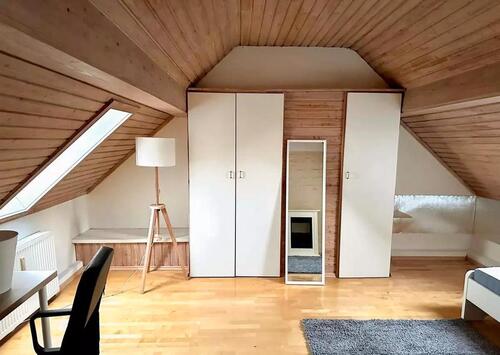 Foto - 2 Freie Wg Zimmer ab sofort! - 450,00&nbsp;EUR Kaltmiete, ca.&nbsp; 141,00&nbsp;m&sup2;