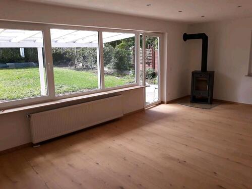 Foto - 6 Zimmer Einfamilienhaus zur Miete in Lehrensteinsfeld