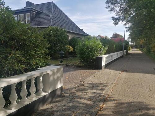 Foto - 1 - 2 Familienhaus - 253.500,00&nbsp;EUR Kaufpreis, ca.&nbsp; 200,00&nbsp;m&sup2;
