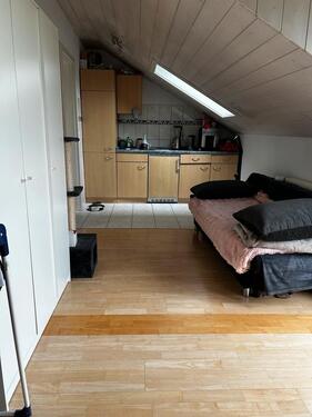 Foto - Hafenlohr 2 Zimmer DG - 430,00&nbsp;EUR Kaltmiete, ca.&nbsp; 35,00&nbsp;m&sup2;