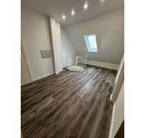 Zweistöckige Dreizimmerwohnung in Solingen