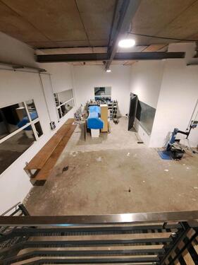 Foto - beheizte Gewerbehalle Luftdruck Werkstatt 200qm 4m Tor Ölheizung