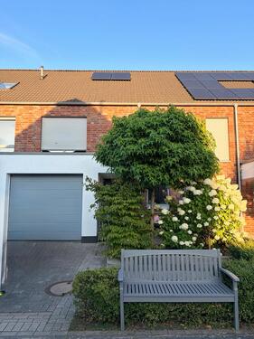 Foto - PROVISIONSFREI: Zentrales Reihenmittelhaus mit Garten in Lingen