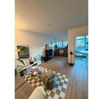 Befristet & möbliert: 2 Zimmer in Berlin-Mitte