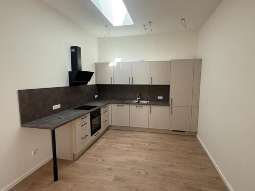 Foto - 4-Zimmer Wohnung Neubau Döhren!Gäste WC, Balkon Zentral und ruhig