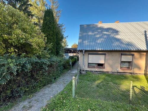 Foto - Sanierungsbedürftige 200m2 Haushälfte mit 5000m2 Grundstück