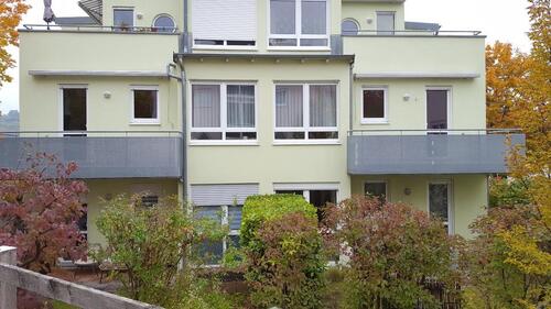 Foto - Helle 6-Zimmer-Wohnung, 2 Balkone und Doppelgarage, in Berghausen