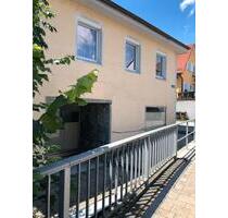 Ich bitte zwei Familie Hause mit der Laden 60 Meter in - Osterhofen